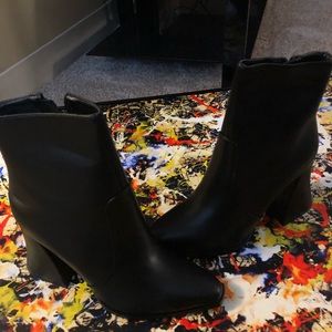 Women boots